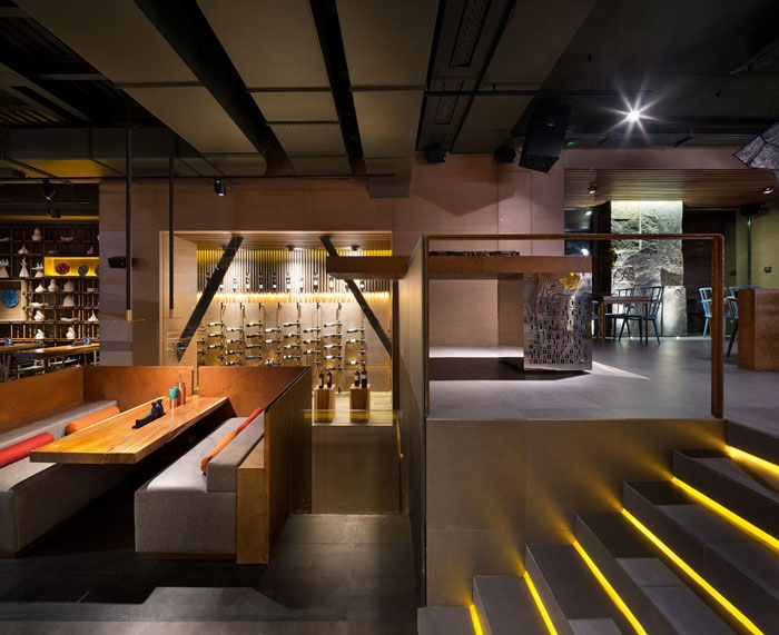 讓人眼前一亮的餐廳樓梯設計方案效果圖