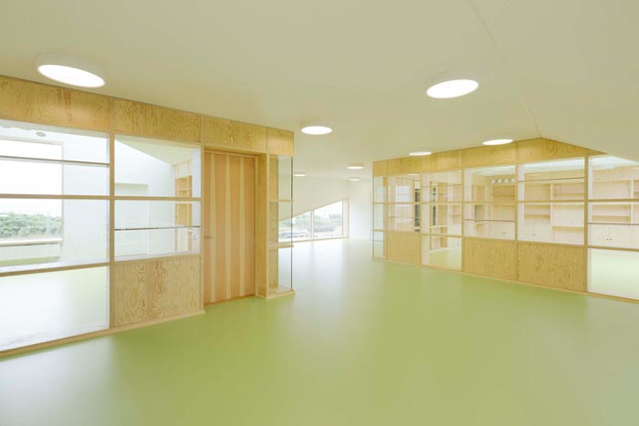 嬰幼兒早教中心室大廳裝修設(shè)計案例效果圖