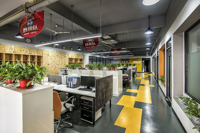 展示器材公司辦公室辦公區裝修設計效果圖