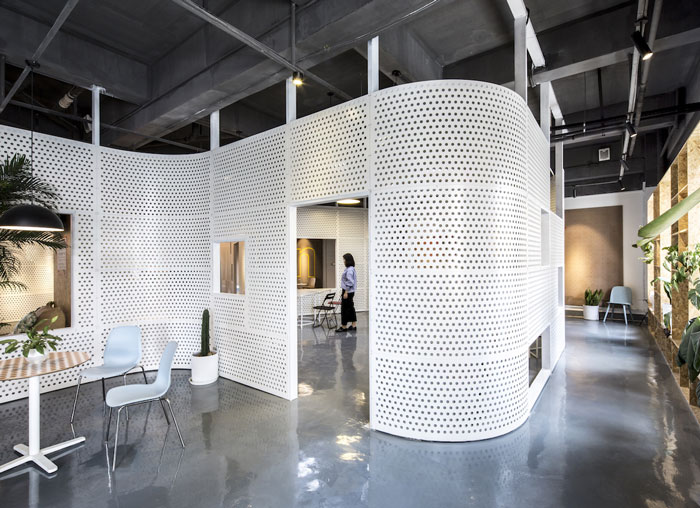 800平方辦公室過道裝修設計效果圖