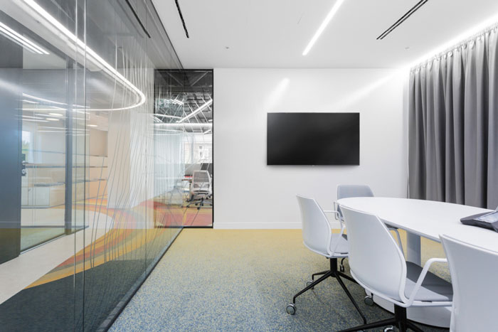 IT公司辦公室會議室裝修設(shè)計效果圖