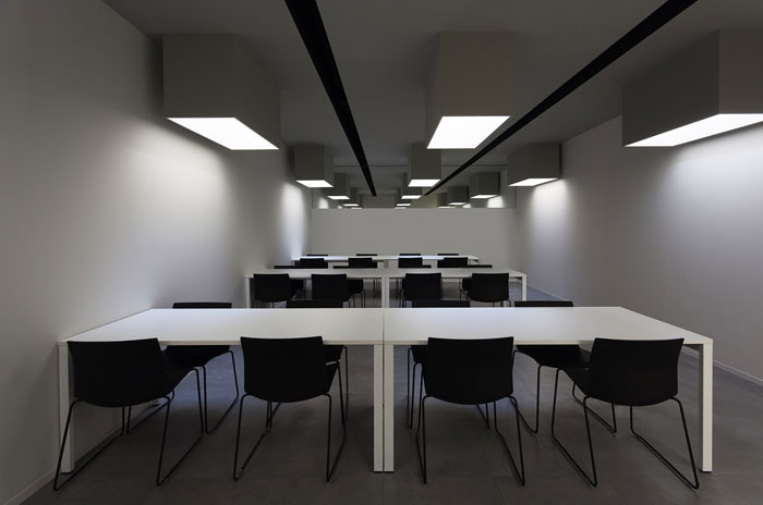 辦公樓公共區(qū)域裝修設(shè)計效果圖