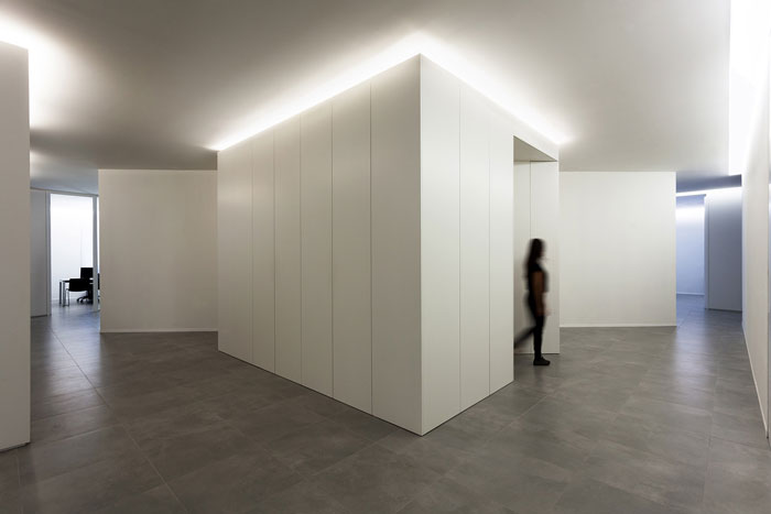 辦公樓動線裝修設(shè)計效果圖