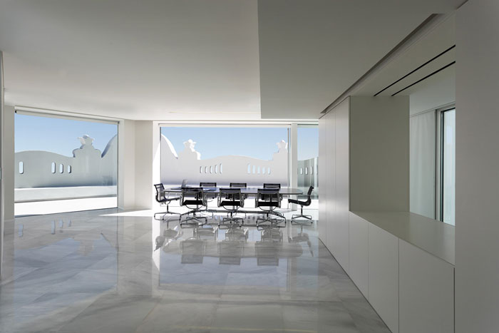 辦公樓頂樓會議室裝修設(shè)計效果圖