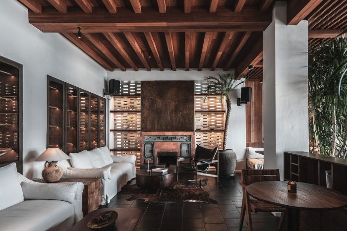 院落式古鎮(zhèn)度假酒店設(shè)計【1800平方米】